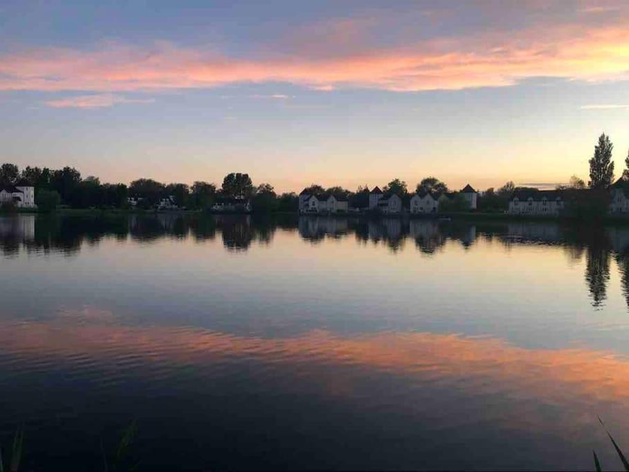 Stunning New England Style Lakeside