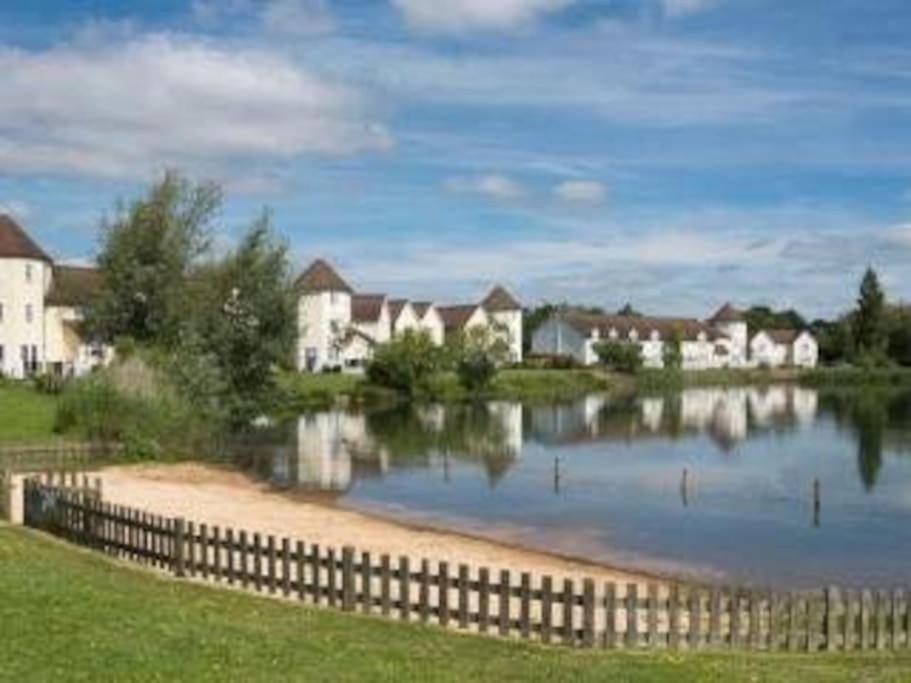 Holiday home Stunning New England Style Lakeside *